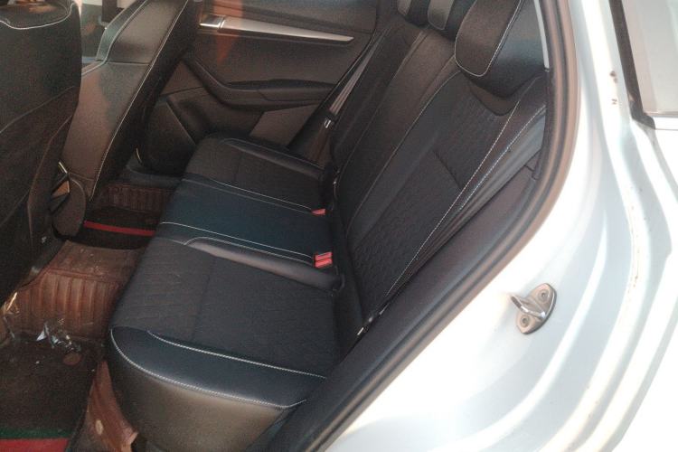 Used Skoda Karoq 2020 TSI280 Luxury Smart Edition China VI Standard Left Rear Seat