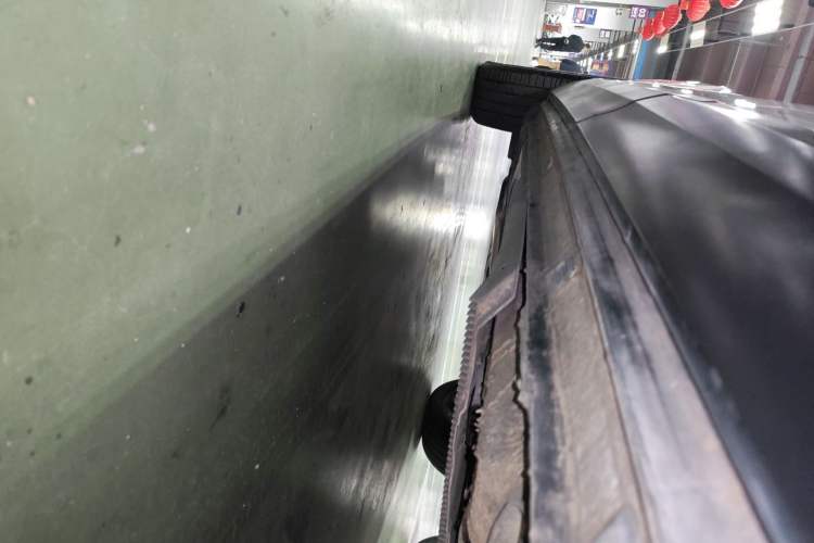 Used Skoda Karoq 2020 TSI280 Luxury Smart Edition China VI Standard Left Side Sill