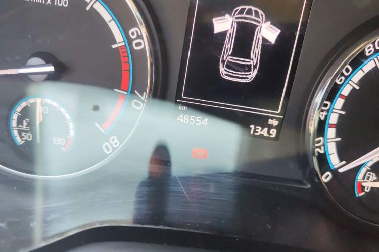 Used Skoda Karoq 2020 TSI280 Smart Drive Technology Edition China VI Odometer Close Up