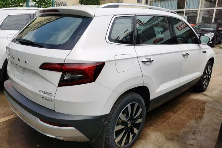 Used Skoda Karoq 2020 TSI280 Luxury Smart Edition China VI Standard Rear Right 45 Deg