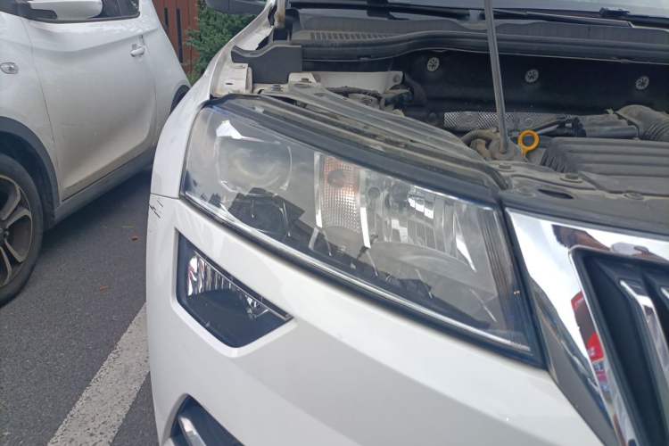 Used Skoda Karoq 2020 TSI280 Smart Drive Technology Edition China VI Right Front Headlight