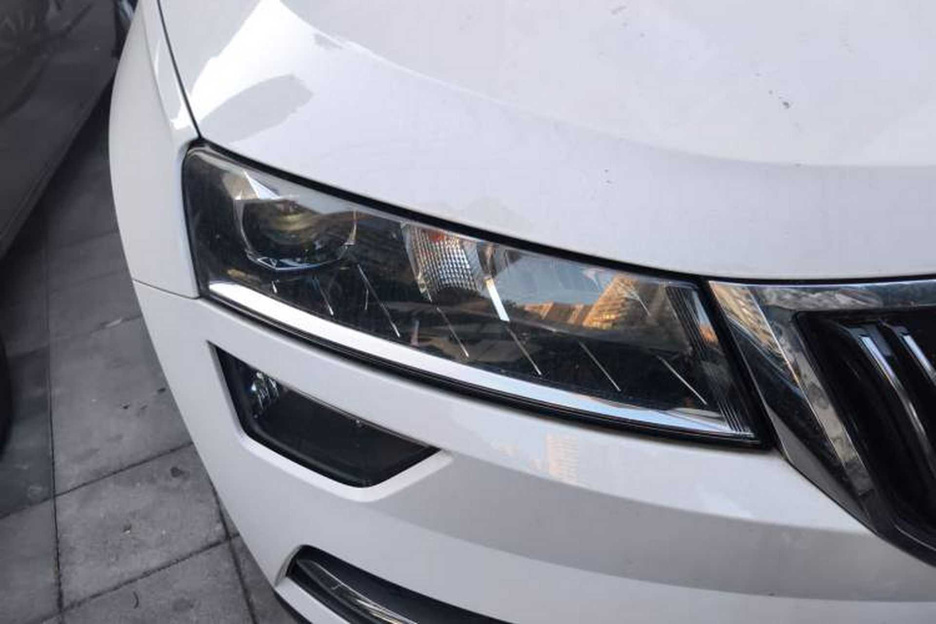 Used Skoda Karoq 2020 TSI280 Luxury Smart Edition China VI Standard Right Front Headlight