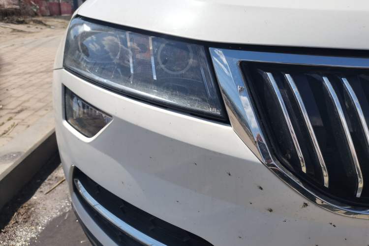 Used Skoda Karoq 2020 TSI280 Luxury Smart Edition China VI Standard Right Front Headlight