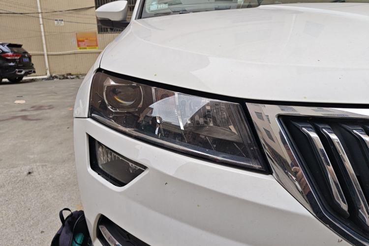 Used Skoda Karoq 2020 TSI280 Smart Drive Technology Edition China VI Right Front Headlight