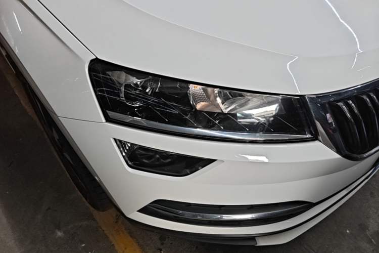 Used Skoda Karoq 2020 TSI280 Luxury Smart Edition China VI Standard Right Front Headlight