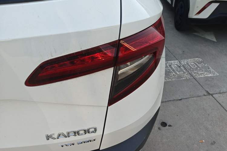Used Skoda Karoq 2020 TSI280 Luxury Smart Edition China VI Standard Right Rear Taillight