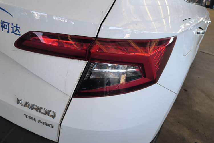 Used Skoda Karoq 2020 TSI280 Luxury Smart Edition China VI Standard Right Rear Taillight