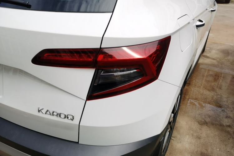 Used Skoda Karoq 2020 TSI280 Luxury Smart Edition China VI Standard Right Rear Taillight
