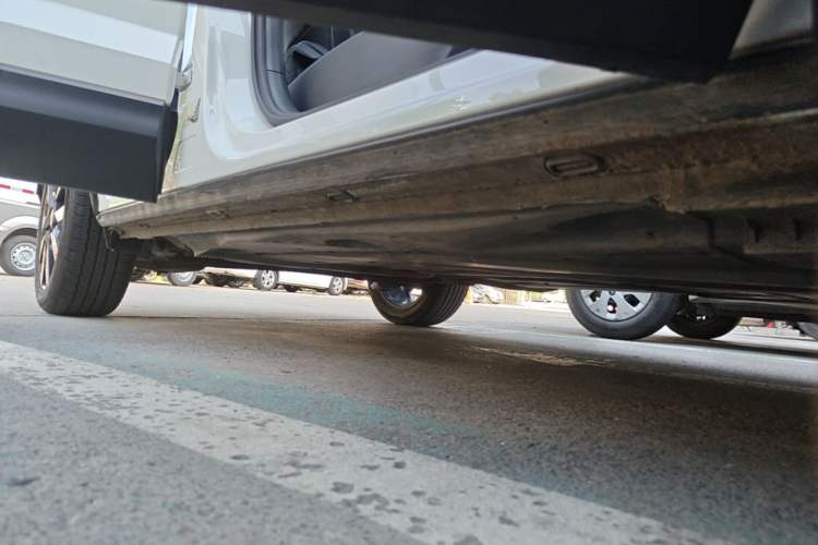 Used Skoda Karoq 2020 TSI280 Luxury Smart Edition China VI Standard Right Side Sill