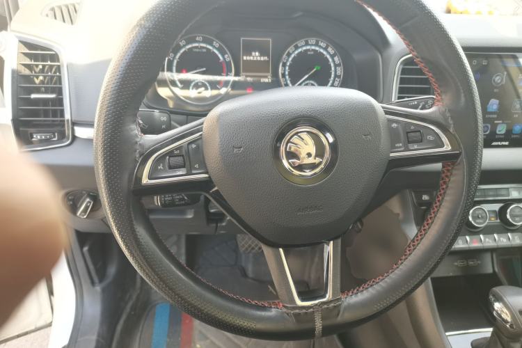 Used Skoda Karoq 2020 TSI280 Luxury Smart Edition China VI Standard Steering Wheel