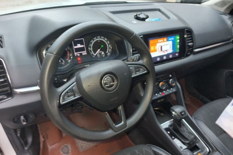 Used Skoda Karoq 2020 TSI280 ZhiXing Flagship Edition China VI Steering Wheel