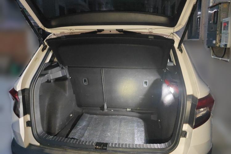 Used Skoda Karoq 2020 TSI280 Luxury Smart Edition China VI Standard Trunk