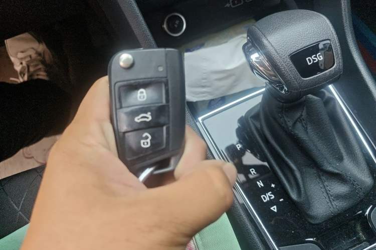 Used Skoda Karoq 2020 TSI280 Smart Drive Technology Edition China VI Vehicle Key