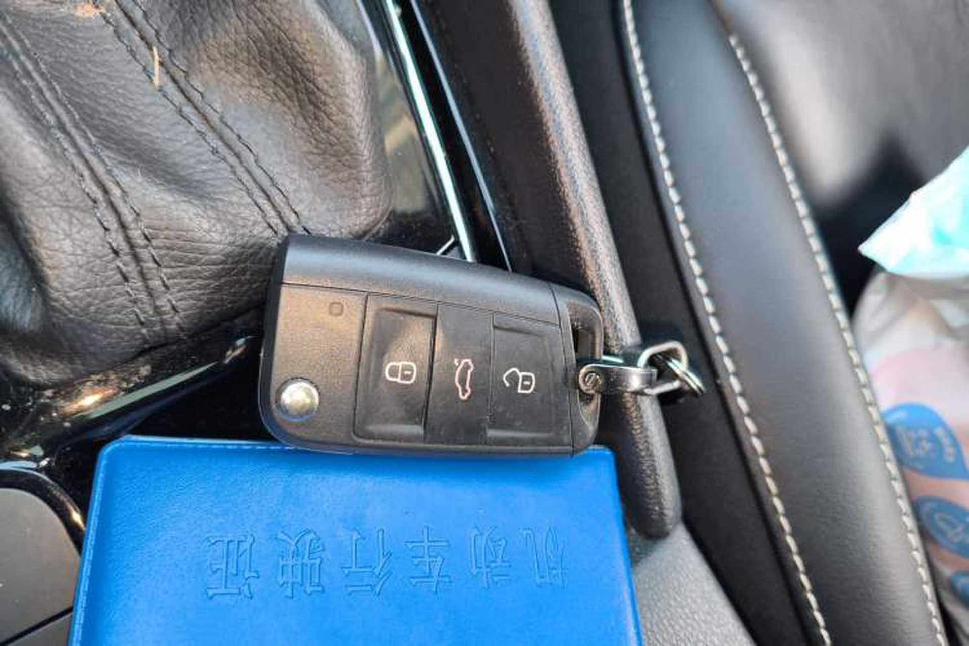 Used Skoda Karoq 2020 TSI280 Luxury Smart Edition China VI Standard Vehicle Key