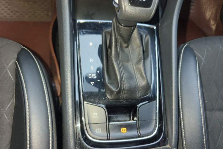 Used Skoda Karoq 2020 TSI280 ZhiXing Flagship Edition China VI Vehicle Key