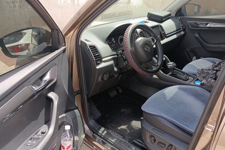 Used Skoda Karoq 2020 TSI280 Luxury Smart Edition China VI Standard Driver Seat