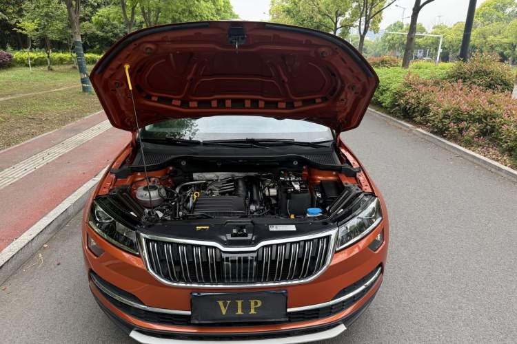 Used Skoda Karoq 2020 TSI280 Luxury Smart Edition China VI Standard Engine Bay