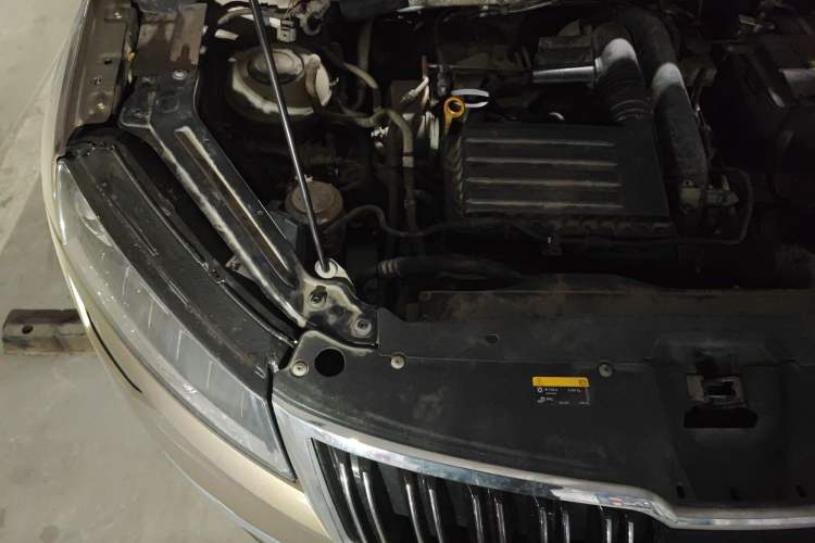 Used Skoda Karoq 2020 TSI280 Luxury Smart Edition China VI Standard Engine Bay Right