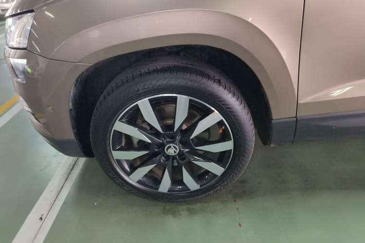 Used Skoda Karoq 2020 TSI280 Luxury Smart Edition China VI Standard Exterior 7