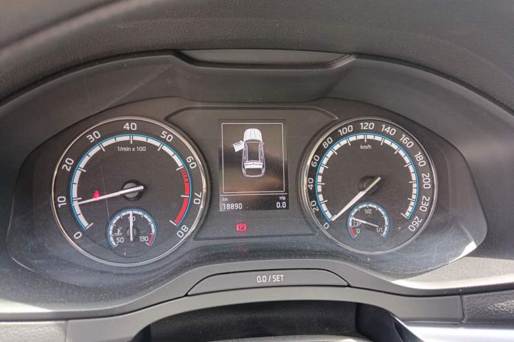 Used Skoda Karoq 2020 TSI280 Luxury Smart Edition China VI Standard Instrument Cluster
