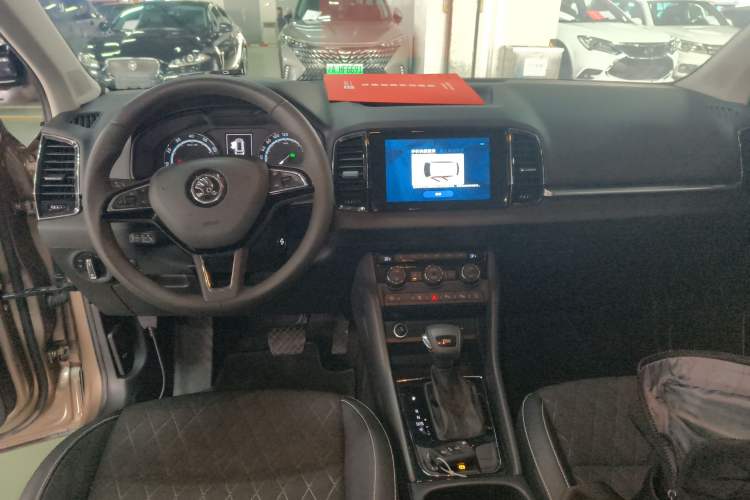Used Skoda Karoq 2020 TSI280 Luxury Smart Edition China VI Standard Interior 2