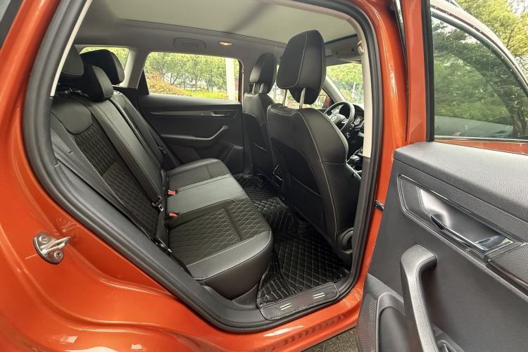 Used Skoda Karoq 2020 TSI280 Luxury Smart Edition China VI Standard Interior 4
