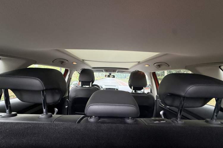 Used Skoda Karoq 2020 TSI280 Luxury Smart Edition China VI Standard Interior 5