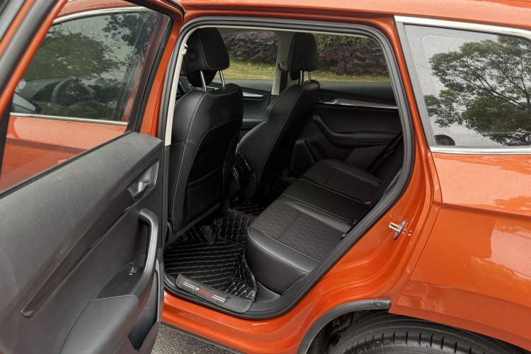 Used Skoda Karoq 2020 TSI280 Luxury Smart Edition China VI Standard Interior 8