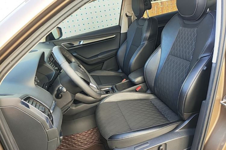 Used Skoda Karoq 2020 TSI280 Smart Drive Technology Edition China VI Left Front Seat