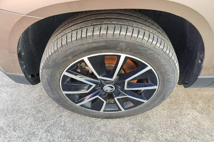 Used Skoda Karoq 2020 TSI280 Smart Drive Technology Edition China VI Left Front Wheel Hub