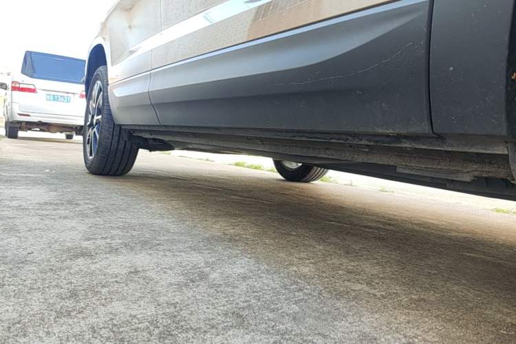 Used Skoda Karoq 2020 TSI280 Smart Drive Technology Edition China VI Right Side Sill