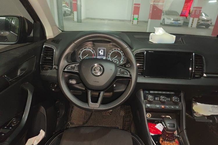 Used Skoda Karoq 2020 TSI280 Luxury Smart Edition China VI Standard Steering Wheel