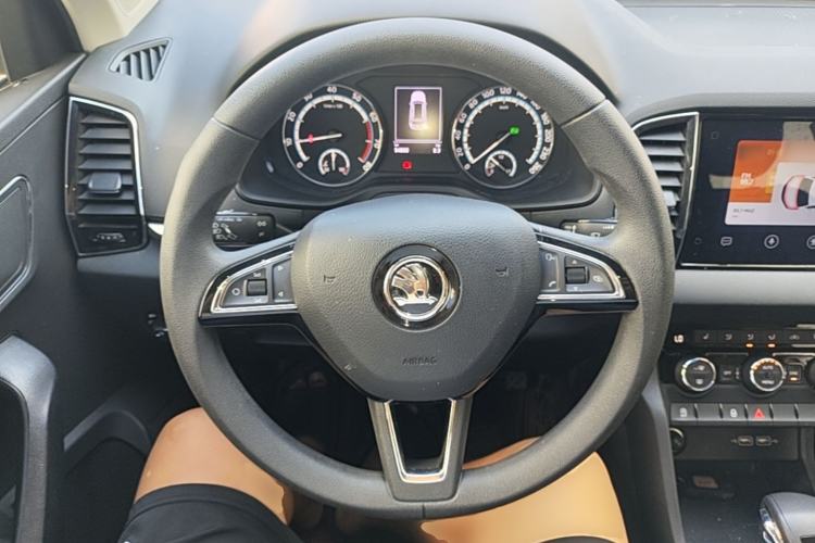 Used Skoda Karoq 2020 TSI280 Smart Drive Technology Edition China VI Steering Wheel