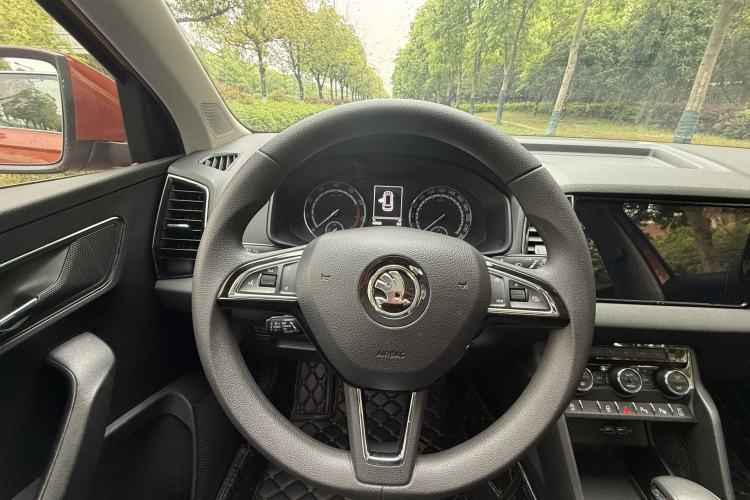 Used Skoda Karoq 2020 TSI280 Luxury Smart Edition China VI Standard Steering Wheel