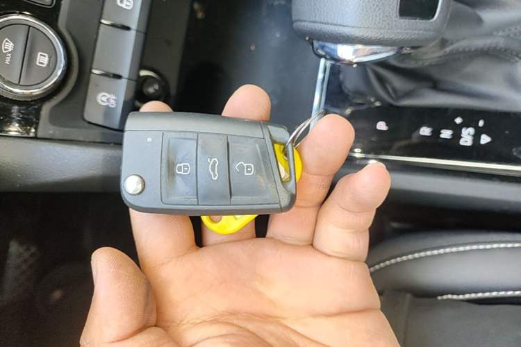 Used Skoda Karoq 2020 TSI280 Smart Drive Technology Edition China VI Vehicle Key