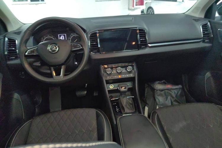 Used Skoda Karoq 2021 TSI280 Luxury Edition Center Console