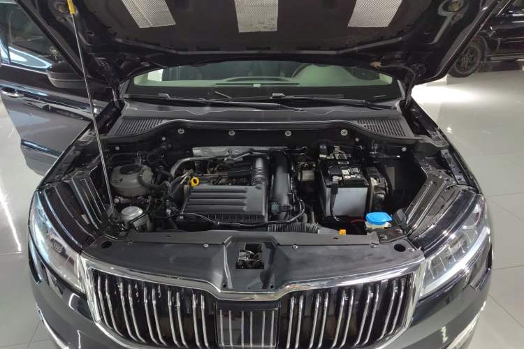 Used Skoda Karoq 2021 TSI280 Luxury Edition Engine Bay