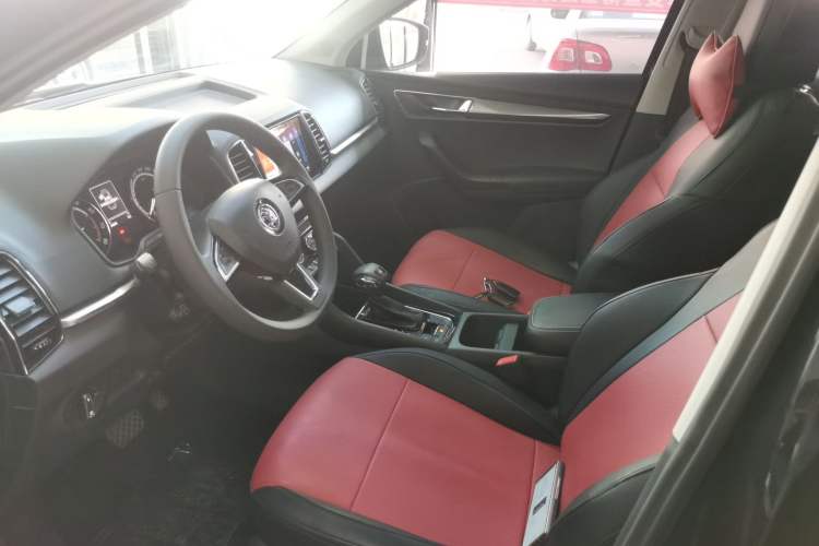 Used Skoda Karoq 2021 TSI280 Luxury Edition Left Front Seat