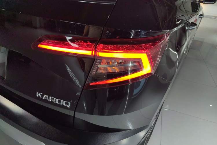 Used Skoda Karoq 2021 TSI280 Luxury Edition Right Rear Taillight