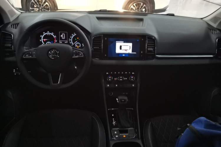 Used Skoda Karoq 2021 TSI280 Technology Edition Center Console