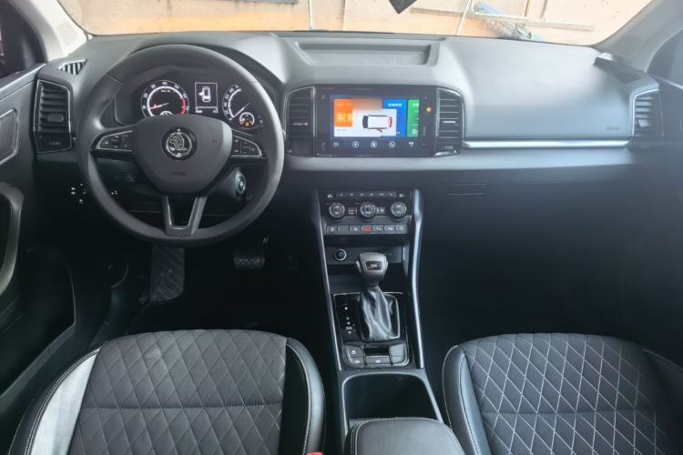 Used Skoda Karoq 2021 TSI280 Luxury Edition Center Console