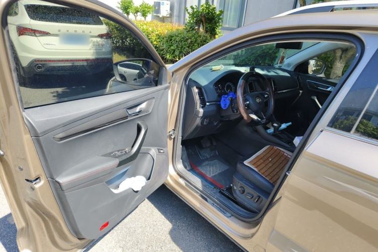 Used Skoda Karoq 2021 TSI280 Luxury Edition Driver Seat