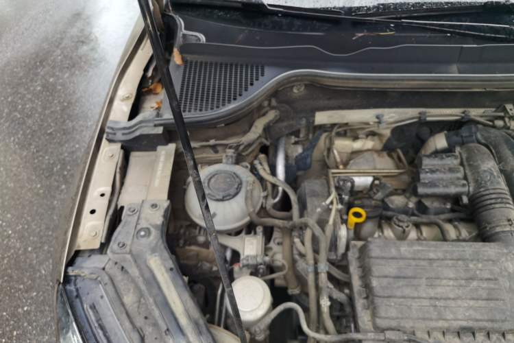 Used Skoda Karoq 2021 TSI280 Technology Edition Engine Bay Right
