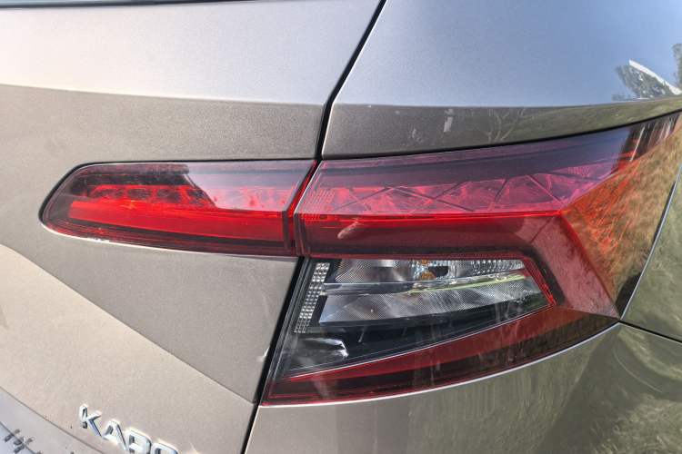 Used Skoda Karoq 2021 TSI280 Technology Edition Exterior 8
