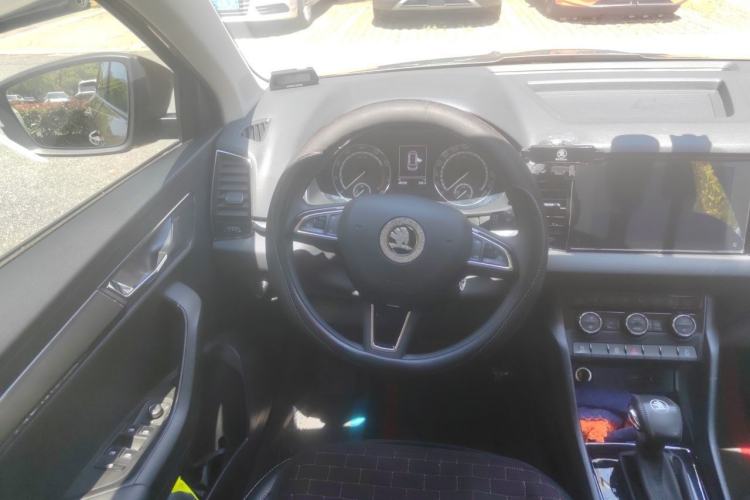 Used Skoda Karoq 2021 TSI280 Technology Edition Steering Wheel