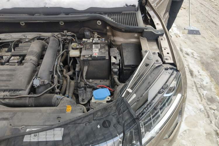 Used Skoda Karoq 2021 TSI280 Luxury Edition Engine Bay Left