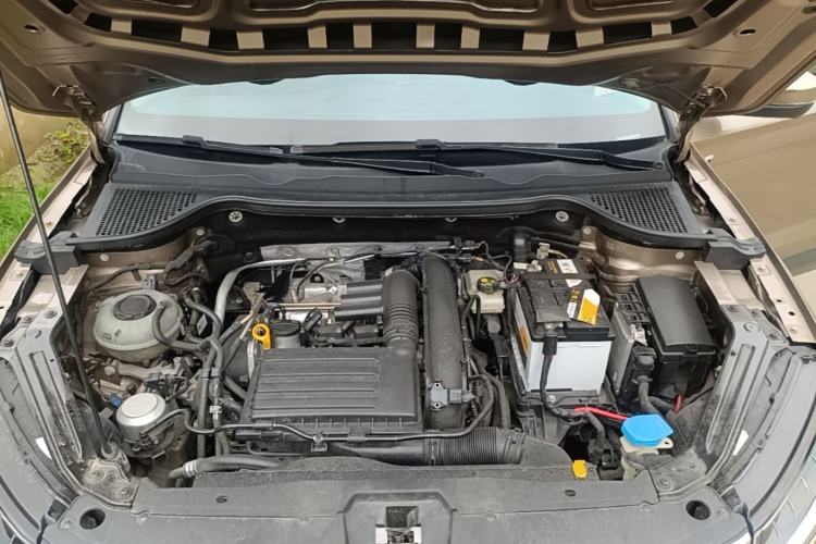 Used Skoda Karoq 2021 TSI280 Luxury Edition Engine Bay