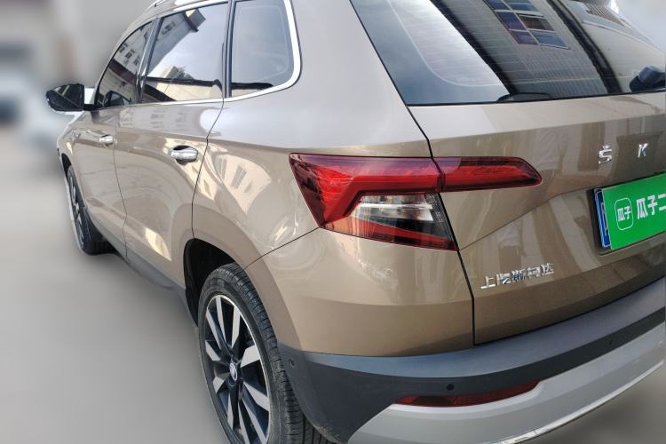 Used Skoda Karoq 2021 TSI280 Luxury Edition Rear Left 45 Deg