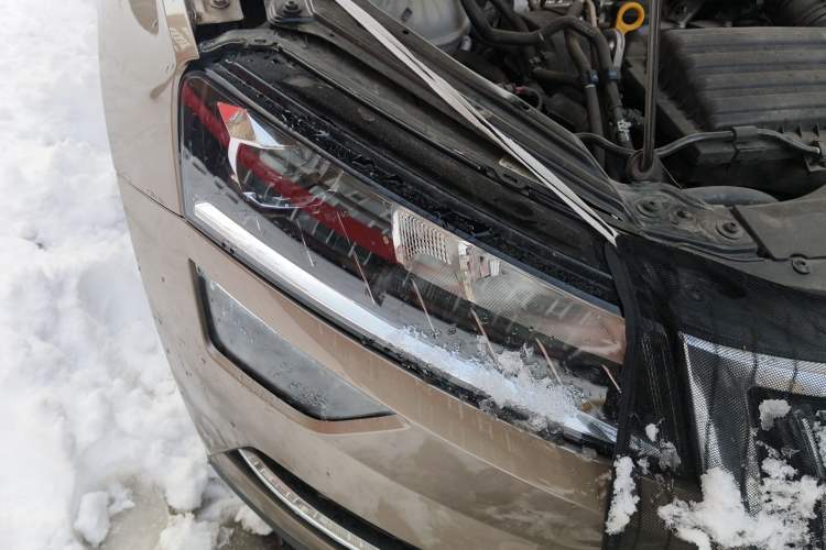 Used Skoda Karoq 2021 TSI280 Luxury Edition Right Front Headlight