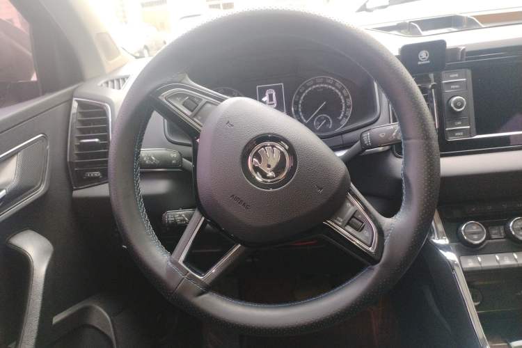 Used Skoda Karoq 2021 TSI280 Luxury Edition Steering Wheel